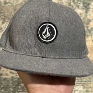 Volcom Quarter Snapback Hat Cap Gray EUC